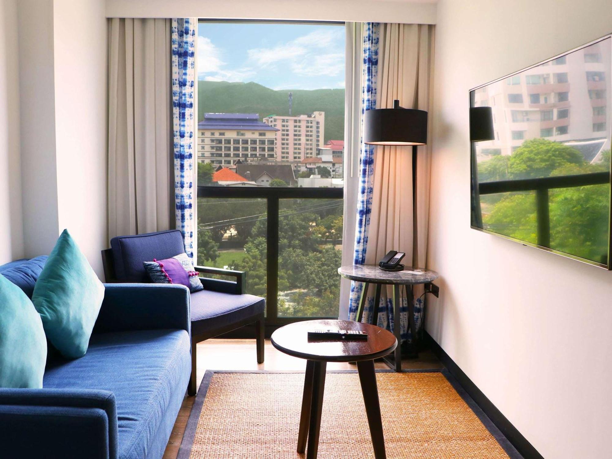 Novotel Chiangmai Nimman Journeyhub チエンマイ エクステリア 写真